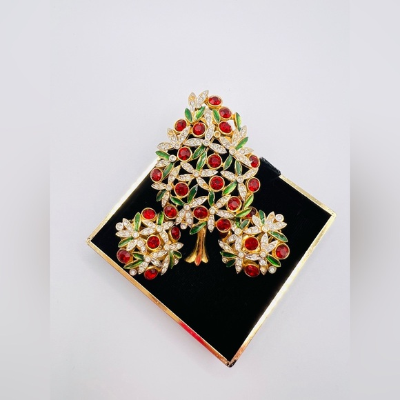 Vintage SPHINX Of England Ruby & Crystal Christmas Tree Brooch & Earrings Set - Picture 1 of 12